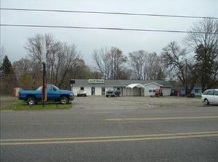 1109 E Bertrand Rd, Niles, MI 49120