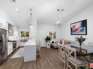 11377 Osborne Pl Unit 6, Sylmar, CA