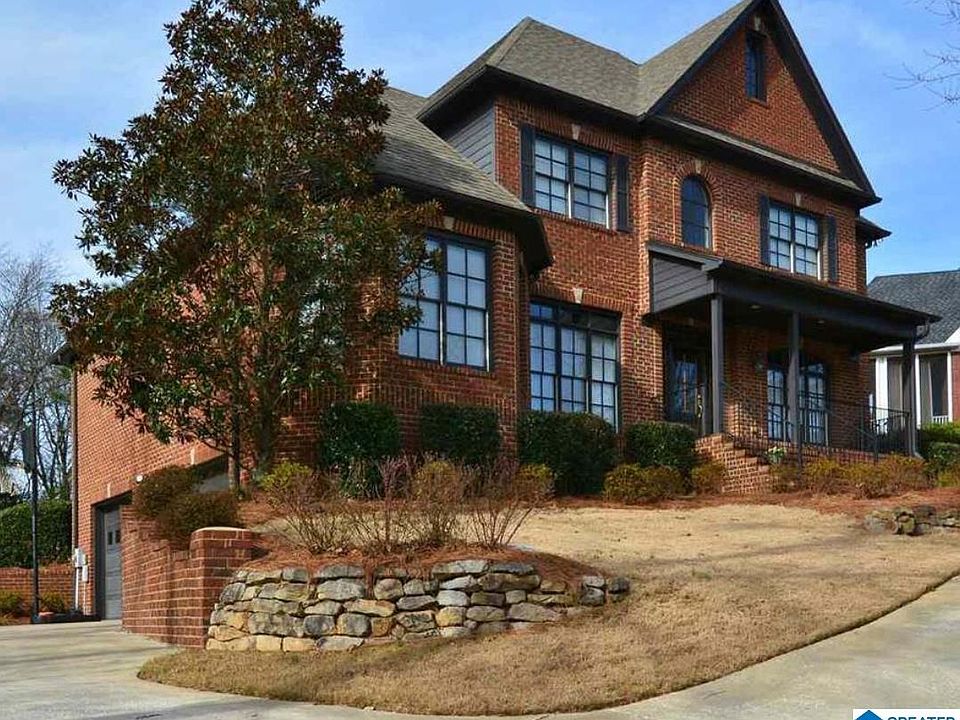 2nd image of 1036 Newbury Ln