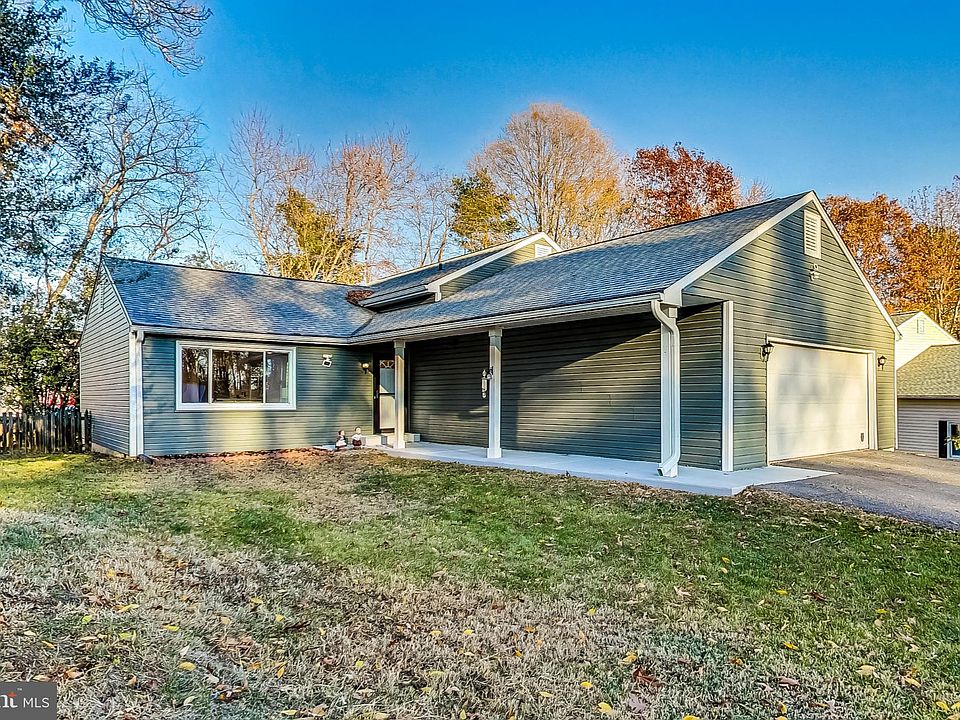 1st image of 95 Pewter Ln