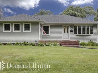 882 Mayer Dr, Wantagh, NY 11793