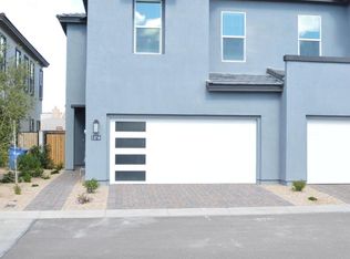 3716 E Pinchot Ave, Phoenix, AZ 85018