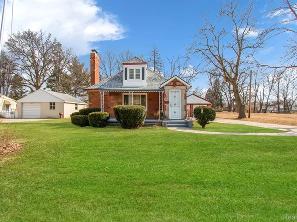 23822 Cunningham Ave, Warren, MI 48091