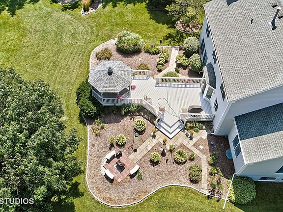 3rd image of 8N515 Sunny Hill Cir