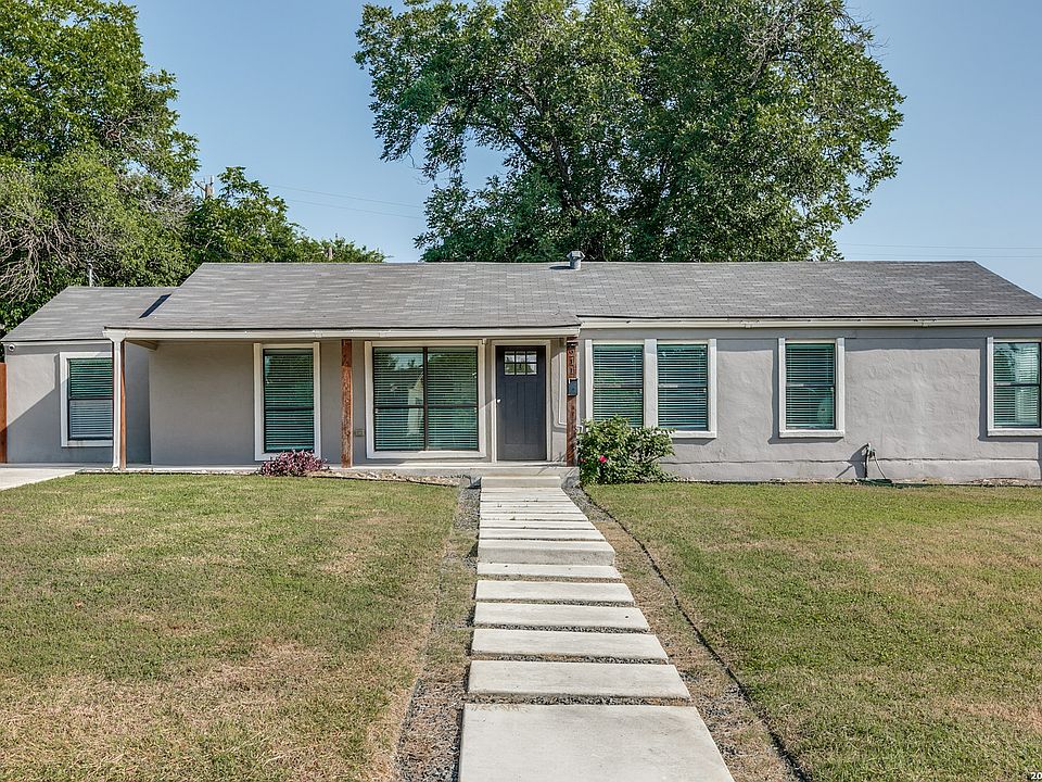 1st image of 211 BEVERLY DR