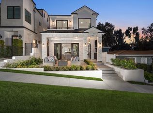 402 Heliotrope Ave, Corona Del Mar, CA 92625