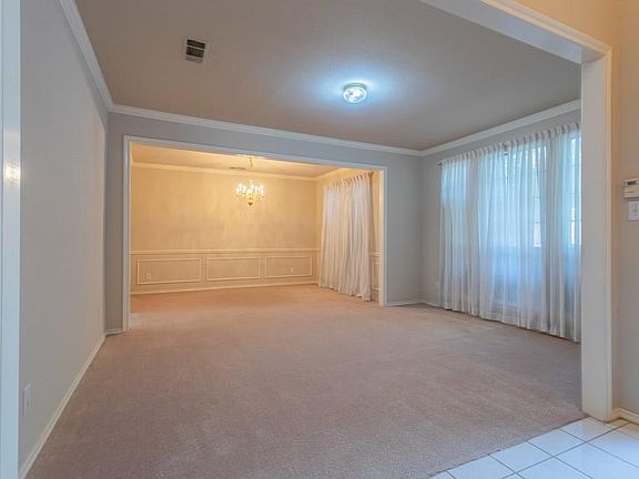 5th image of 6308 Fannin Dr