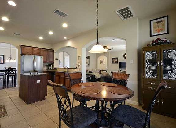 4th image of 3777 Turetella Dr