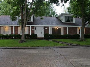 335 Celeste Ave, River Ridge, LA 70123