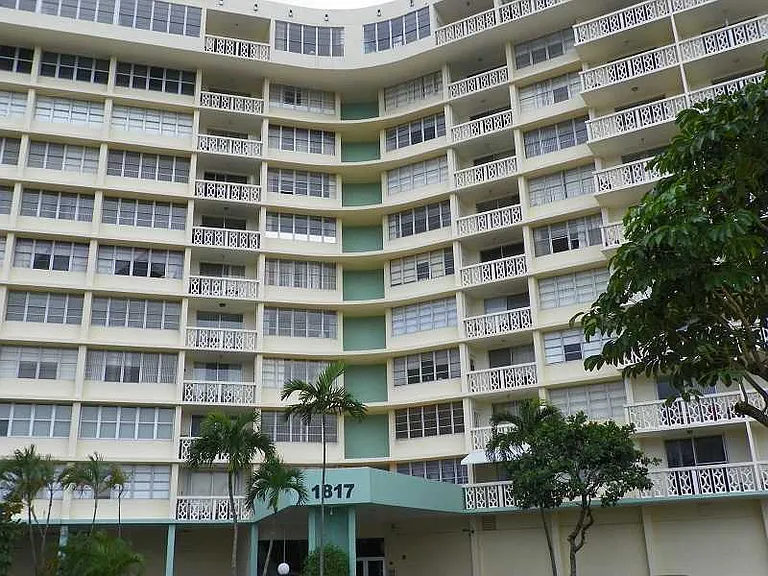 1825 S Ocean Dr #100 — Photo 13