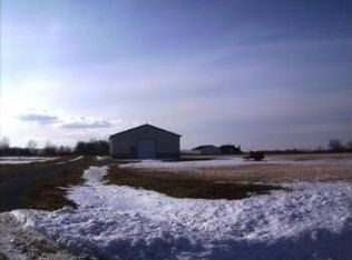 4311 Iron Bridge Rd, Clinton, IL 61727