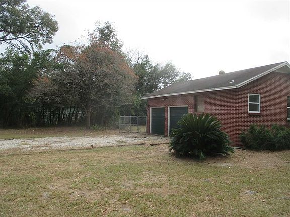3rd image of 18765 NW 239th St
