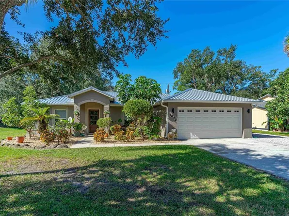 1872 Mango Tree Dr, Edgewater, FL 32141