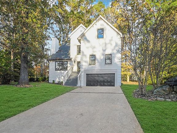 2nd image of 512 Orchards Walk