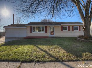 1640 Sibley St SE, Lowell, MI 49331