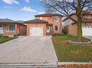 84 Branthaven Dr, Stoney Creek, ON L8J 2M5