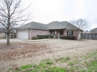 105 Sara Scotts Cv, Madison, MS 39110