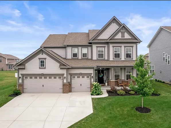 16492 Wilsons Farm Dr, Fortville, IN 46040