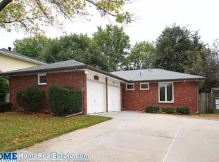 7627 Baldwin Ave, Lincoln, NE 68507