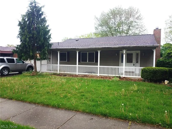 210 Hemlock St, Dover, OH 44622