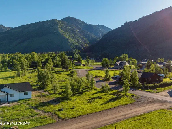 347 Ponderosa Dr, Star Valley Ranch, WY 83127