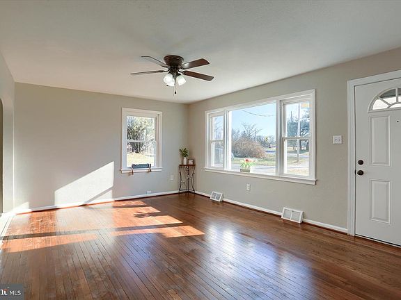 5th image of 4571 S Salem Church Rd