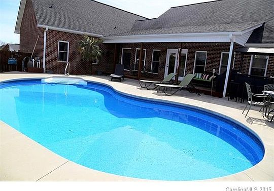 1st image of 1522 Bennington Ct