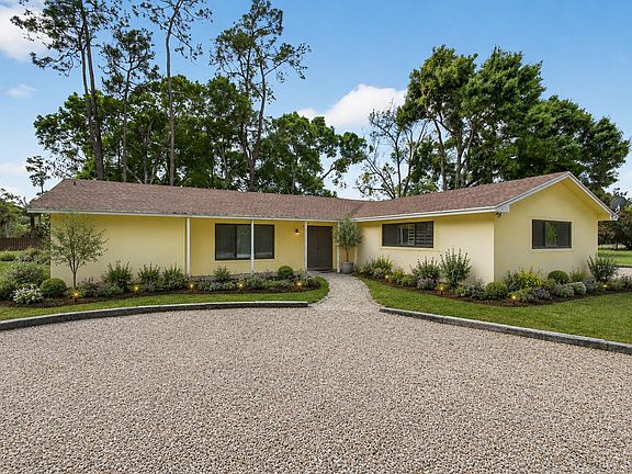 2nd image of 749 W Rambling Drive