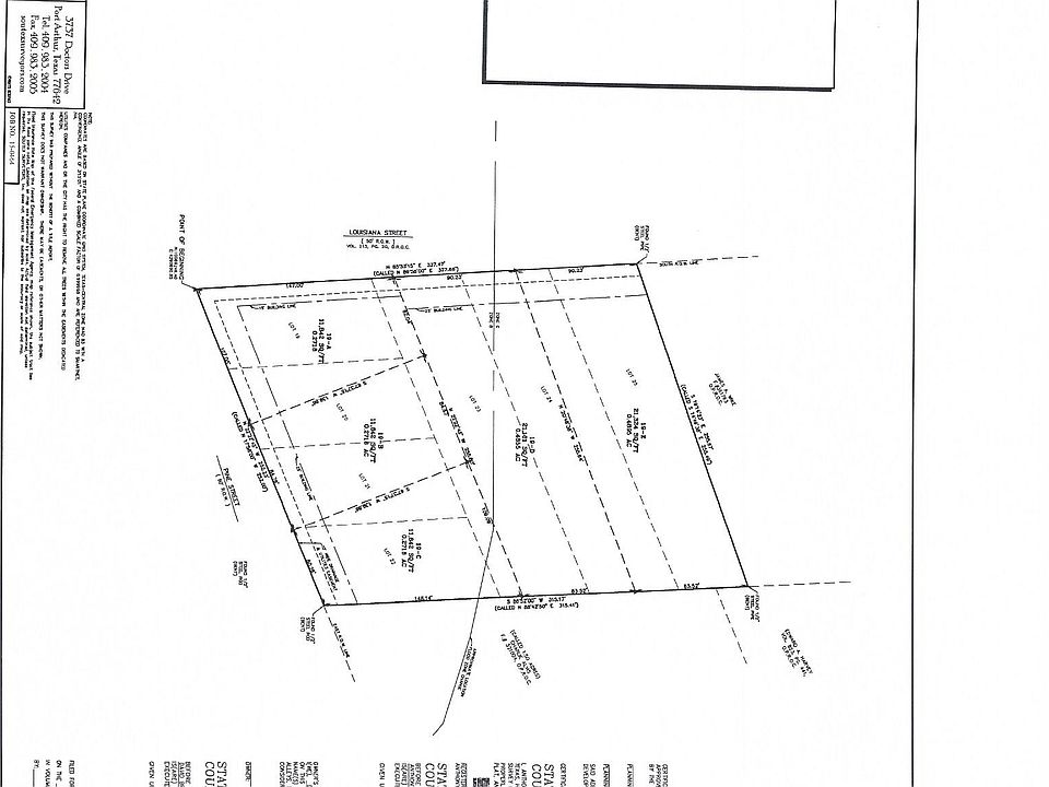 2nd image of 910 Pine St