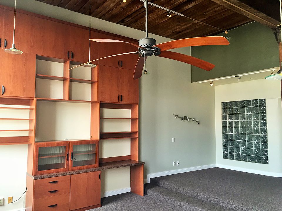 1st image of 1107 S Peters St APT 309