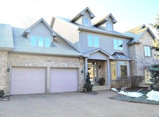 1765 Rizzi Ln, Bartlett, IL 60103