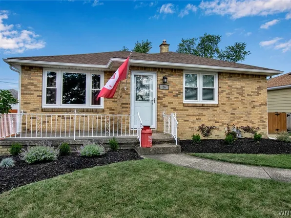 26 Laura Ct, Cheektowaga, NY 14227