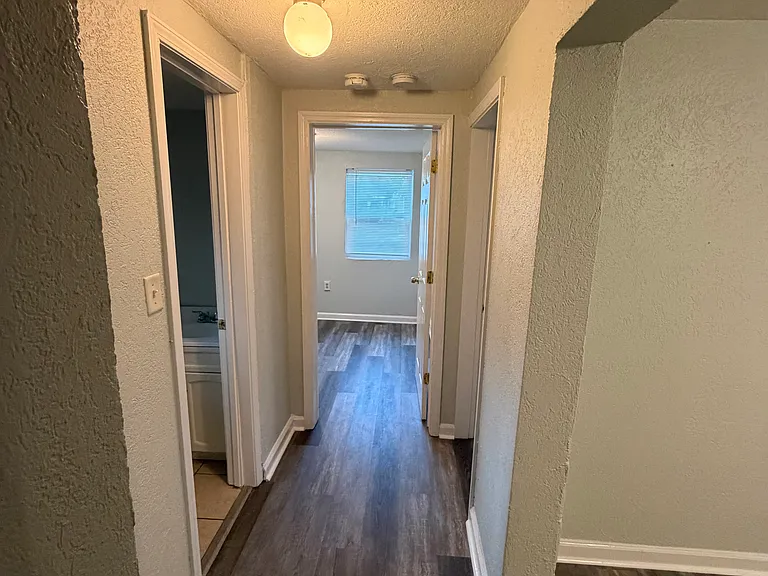 505 Davis Ave #B — Photo 7