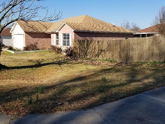 2nd image of 2300 Daniel Dr