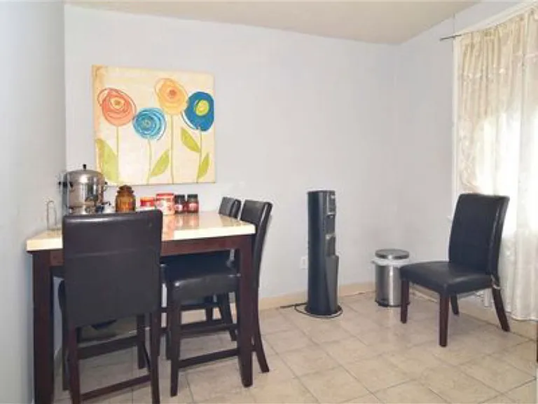 59 Kossuth St #3 — Photo 1