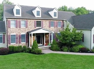 35 Schaaf Rd, Bloomsbury, NJ 08804