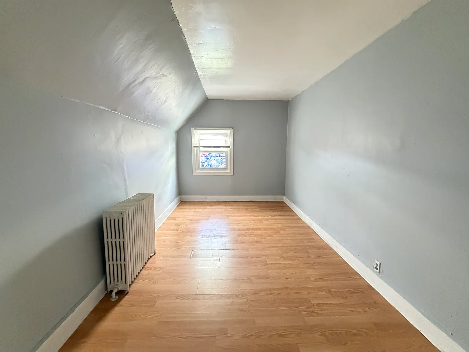 1 bed, 550 sqft, $950 — Photo 3