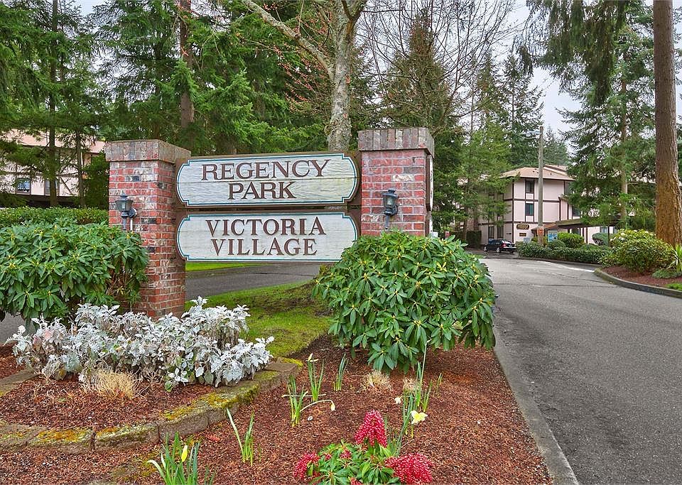 1st image of 4501 Grandview Dr W Unit 120