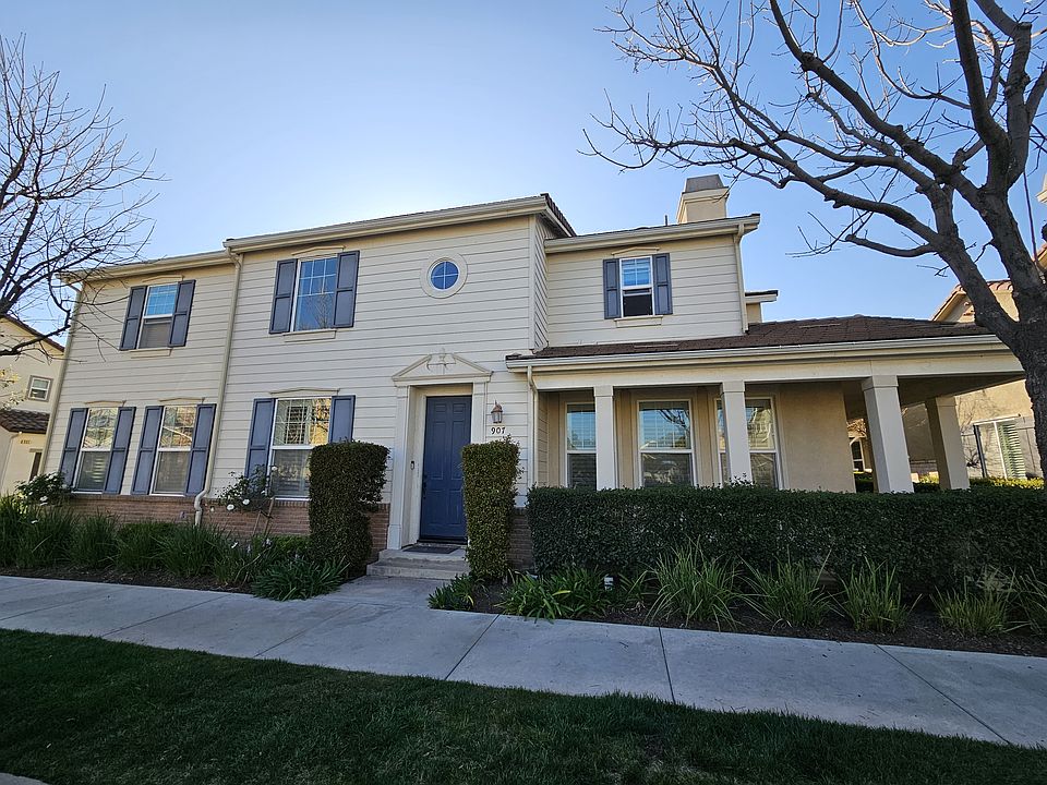 1st image of 907 N Woodbine Way