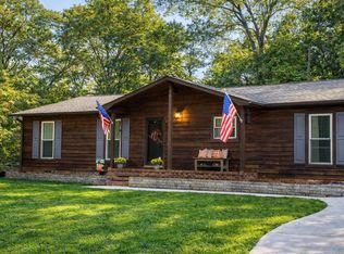 215 Barry Dr, Greer, SC 29650