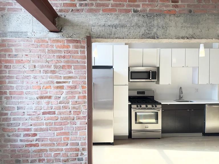 728 Market St #906 — Photo 24