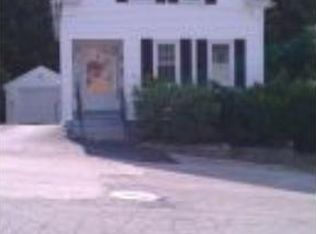 9 Academy St, Dover, NH 03820