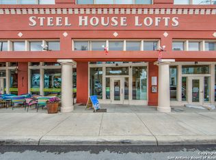 1401 S Flores St APT 108, San Antonio, TX 78204