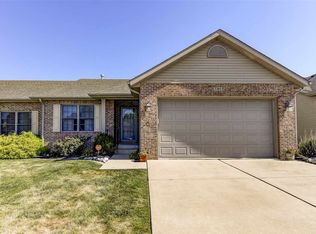 3301 Mackinaw Ln, Springfield, IL 62711