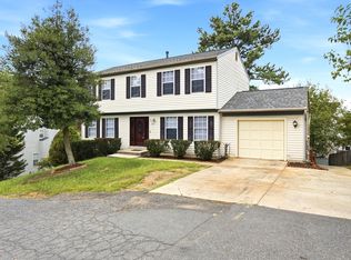 7705 Seans Ter, Lanham, MD 20706