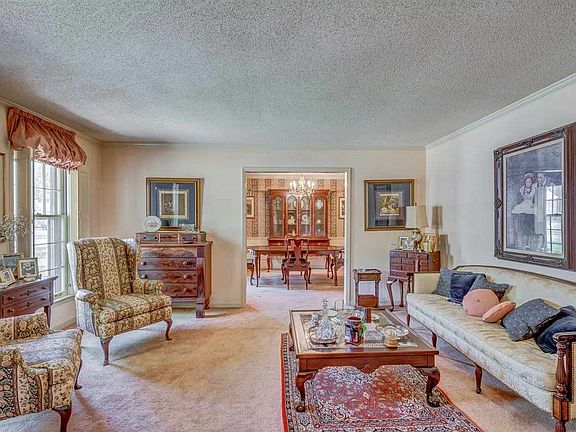 5th image of 6791 Wytham Dr