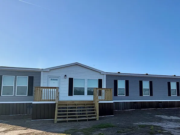 127 County Line Rd, Hinesville, GA 31313