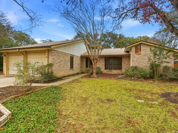 4523 Spotted Oak Woods, San Antonio, TX 78249