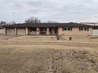 7300 Olton Rd, Plainview, TX 79072