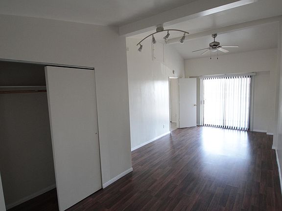 3rd image of 1148 Larkhill Dr